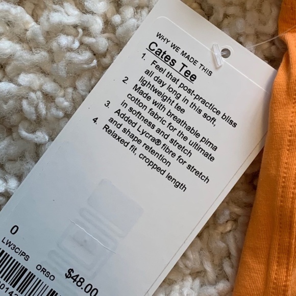 NWT Lululemon Cates Tee - Picture 5 of 5
